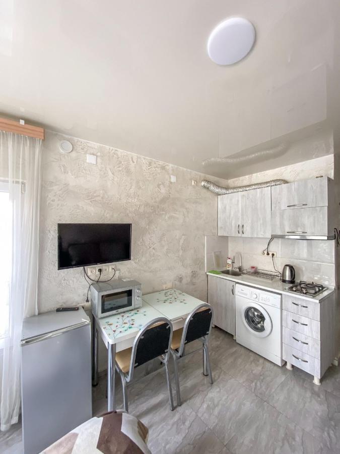 Apartment Studio Maksim Batumi Eksteriør billede