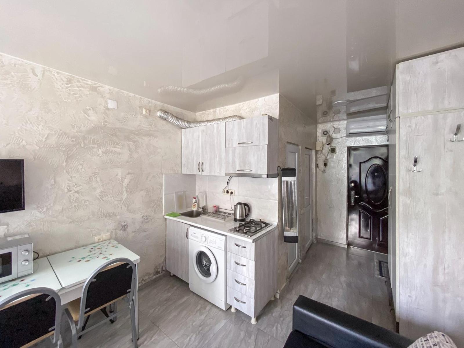 Apartment Studio Maksim Batumi Eksteriør billede