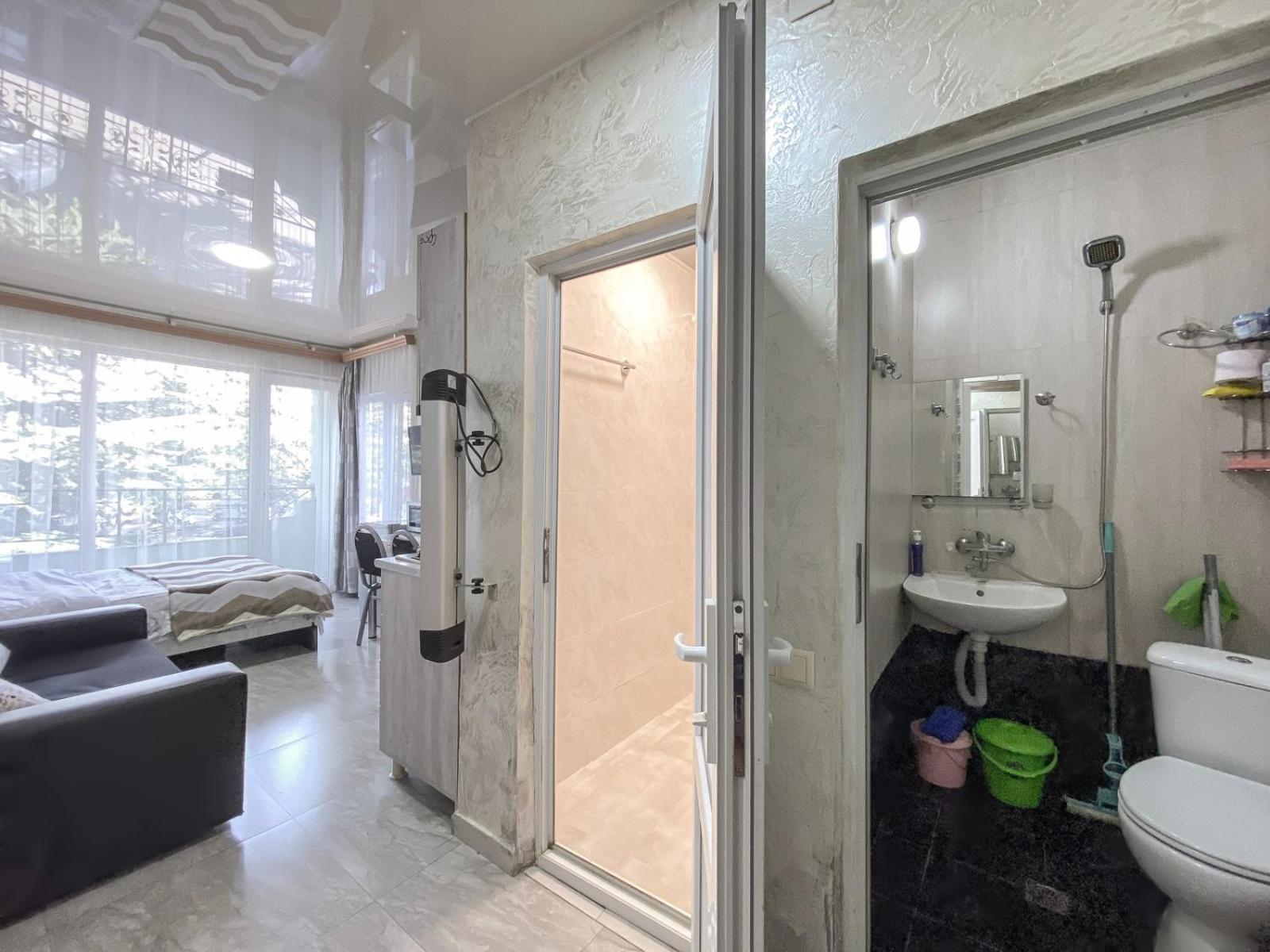 Apartment Studio Maksim Batumi Eksteriør billede
